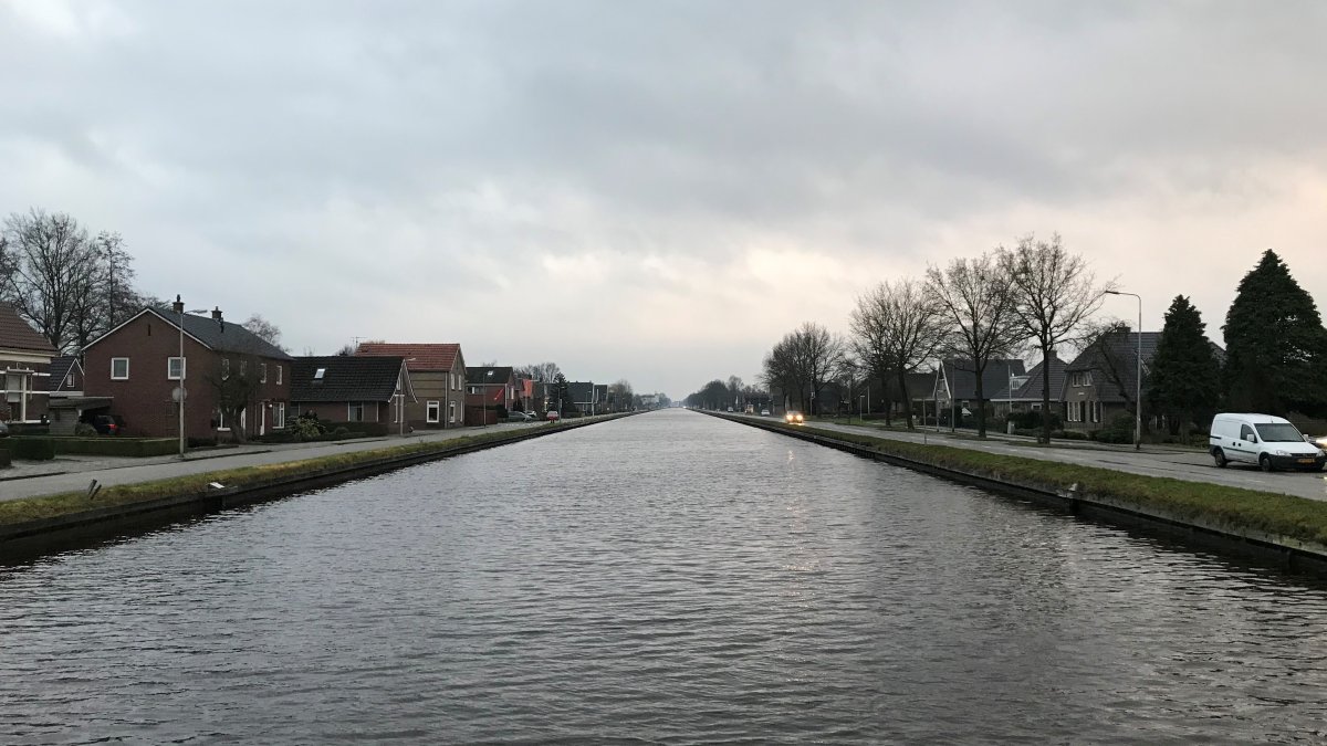 Aanpak overlast zwaar wegverkeer langs kanaal van start