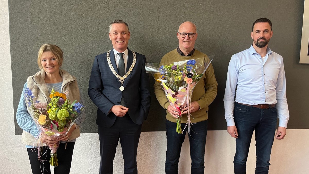 Zilveren erespeld Oorlogsgravenstichting voor Hans Nieboer