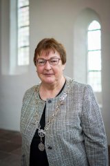 foto waarnemend burgemeester Tineke Schokker-Strampel