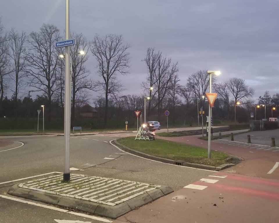 Rotonde Staartweg/Waaiershoek Urk