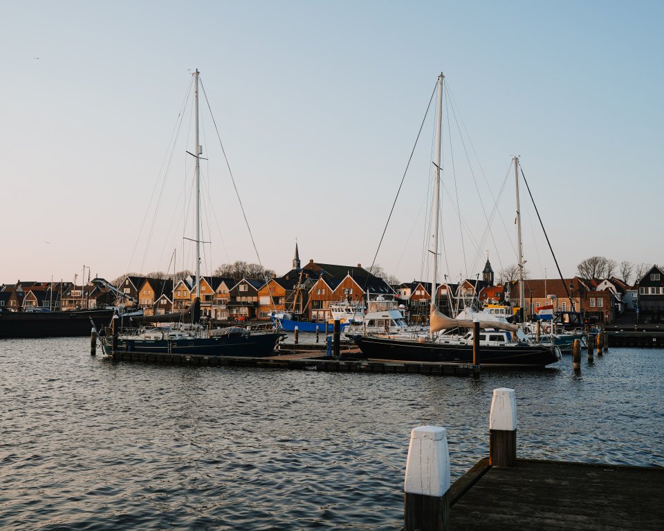 Haven van Urk, boten op de voorgrond