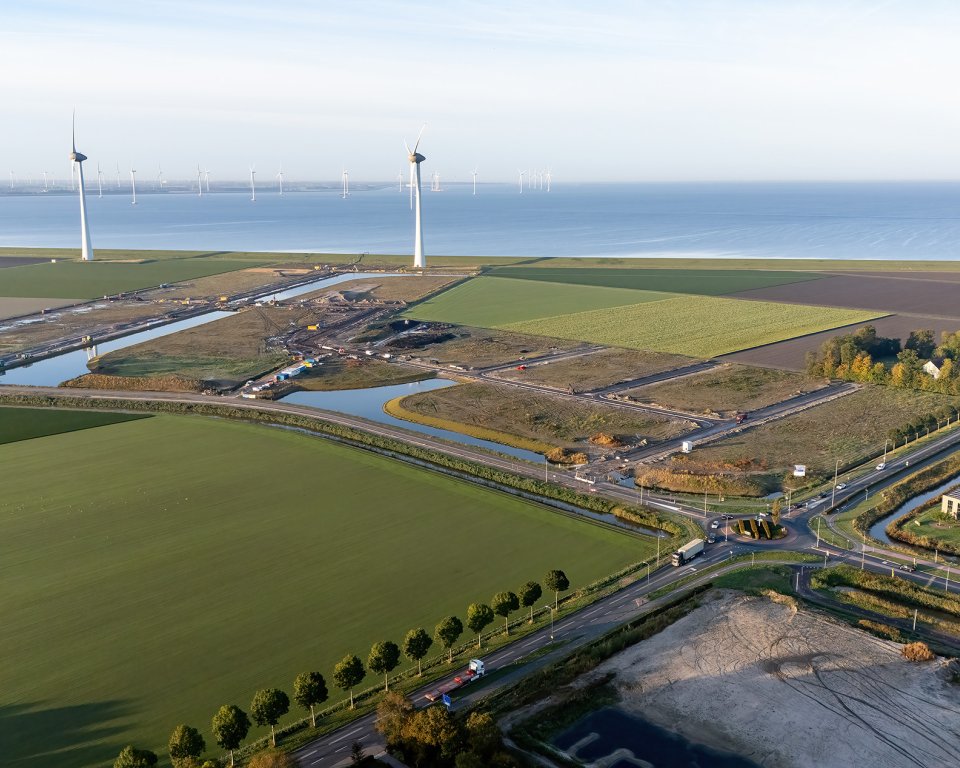 Dronefoto van de Port of Urk