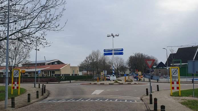 Rotonde Almerelaan/Singel - Staartweg