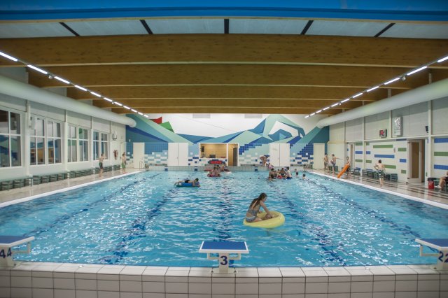 Wedstrijdbad zwembad 't Bun