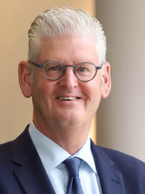 Portretfoto Willem Weeterings