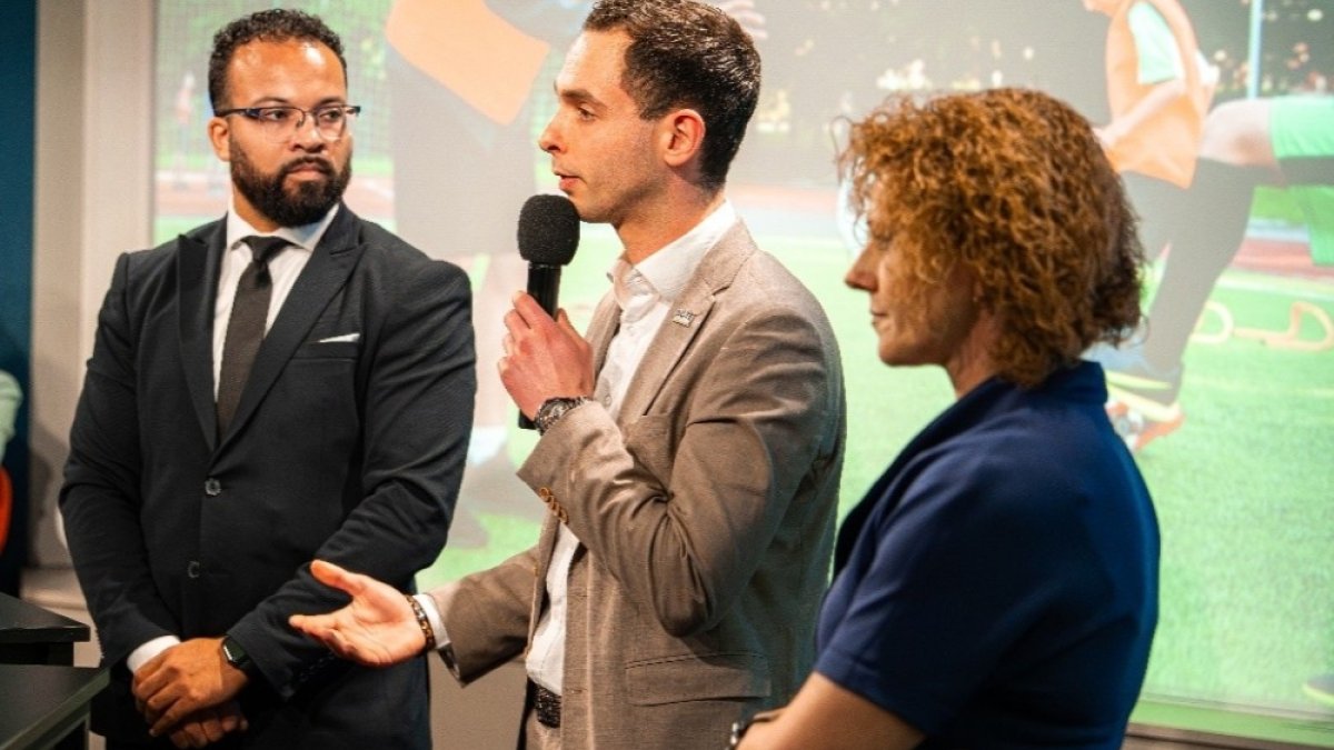 Wethouder Rens Pijnenburg in landelijk sportdebat