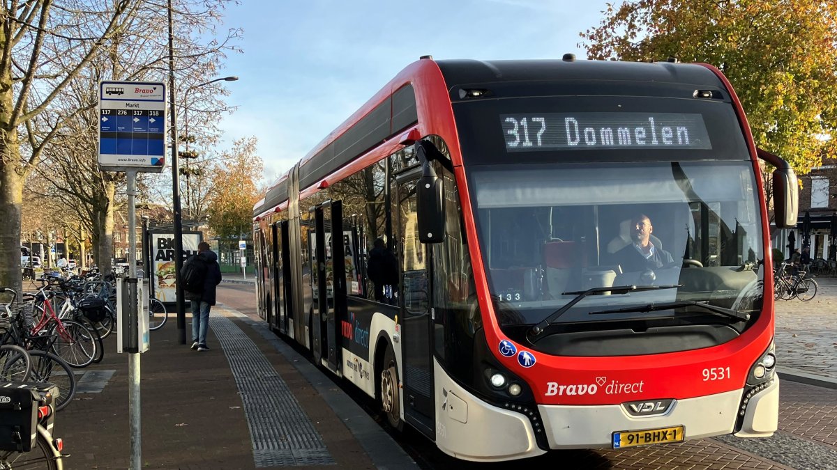 Buslijn 317 en 318 richting Dommelen ook op donderdagen weer via Luikerweg
