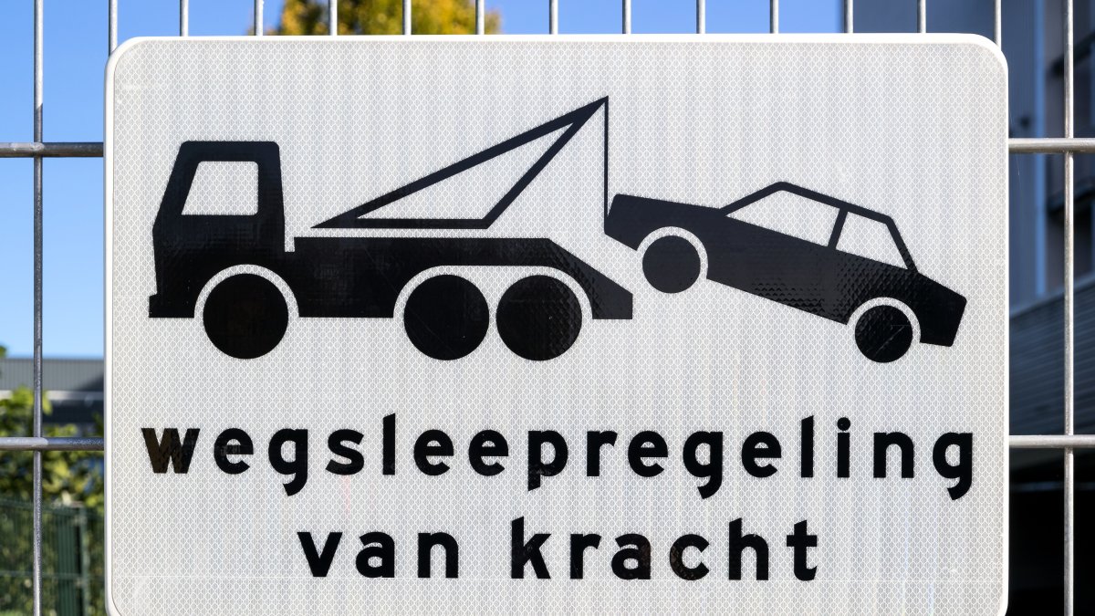 Twee voertuigen weggesleept vanwege verkeersmaatregelen rond Corso & Cultuur Festival
