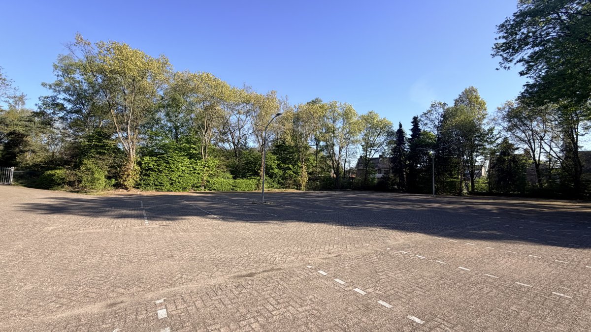 Parkeerterrein De Brug in Borkel en Schaft wordt startpunt voor wandel- en fietsroutes