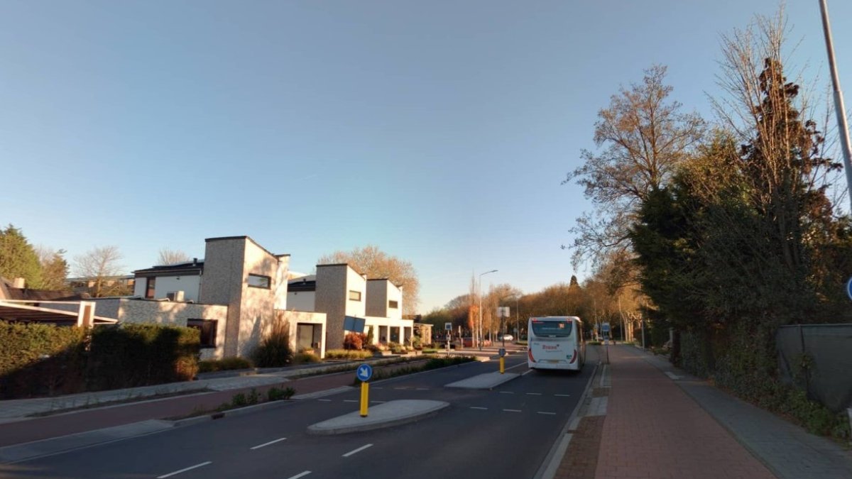 Vervangen lichtmasten Nieuwe Waalreseweg 22 en 23 juni