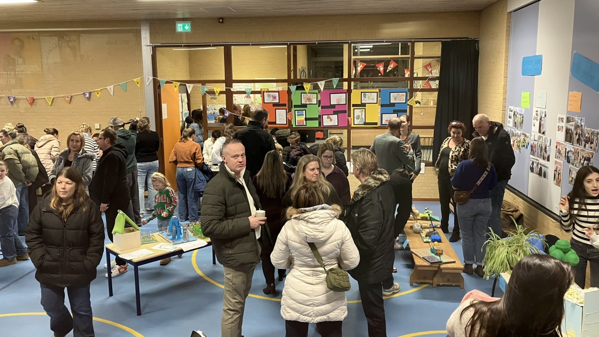 Geslaagde tentoonstelling van het kunst- en participatieproject ‘1KM ik’