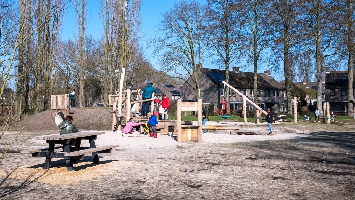 Feestelijke opening natuurspeeltuin Dukaathof op 22 april