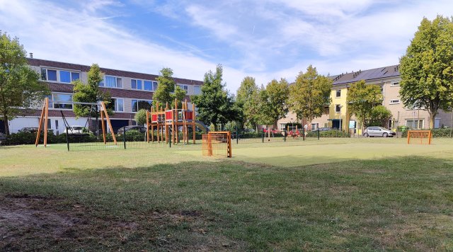 Foto van de speelplek in de huidige situatie