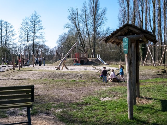 sfeerfoto van de speeltuin