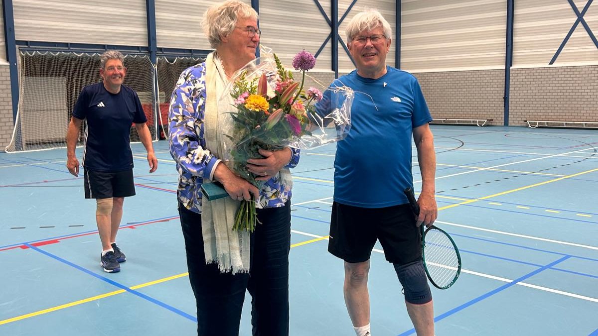 Gemeente Veere eert Huub van der Laan met Veerse Waarderingsonderscheiding