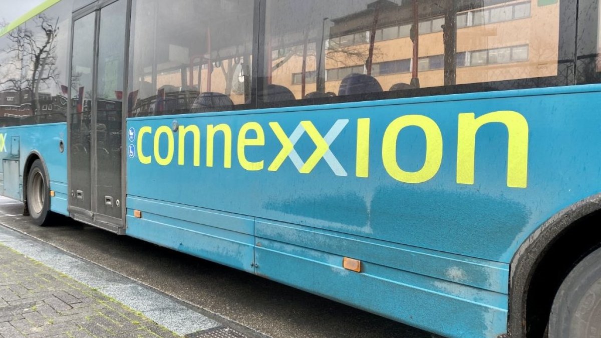 Zet uw Dal Vrij busabonnement na een jaar opnieuw op uw chipkaart