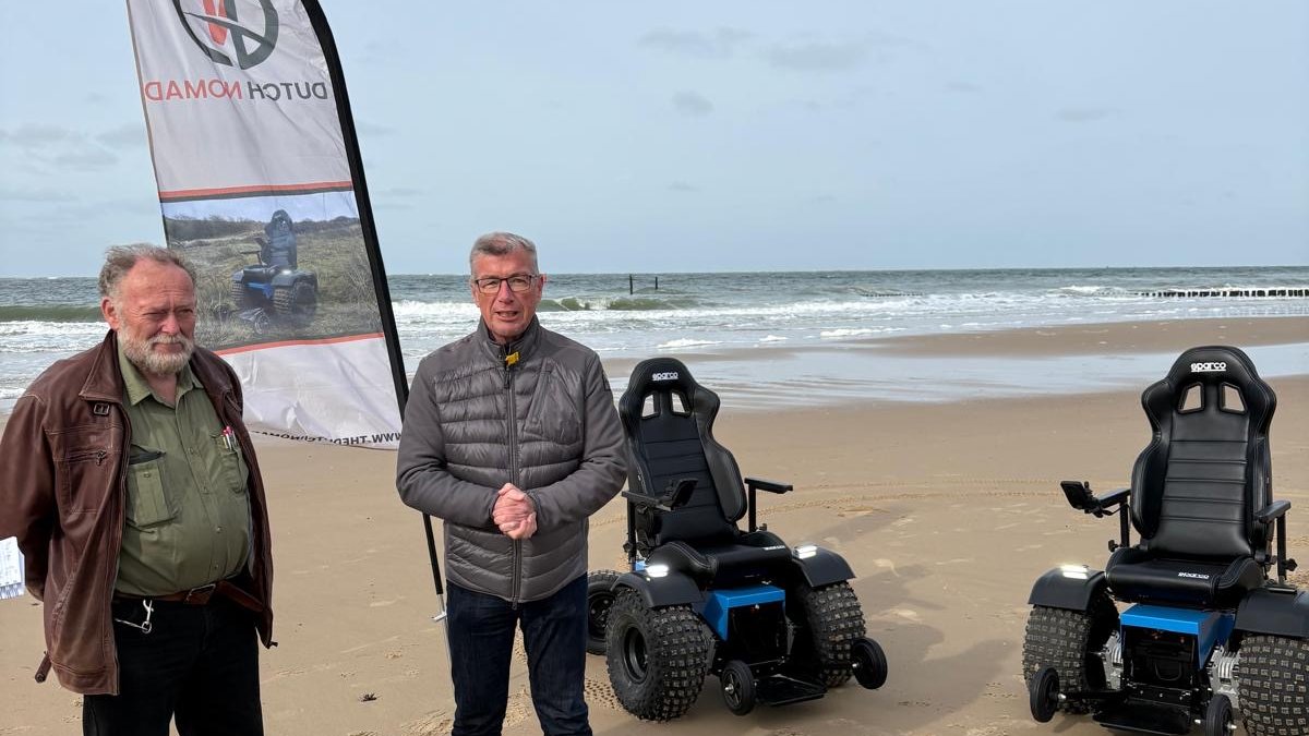 Veere maakt stranden toegankelijker met nieuwe strandrolstoelen