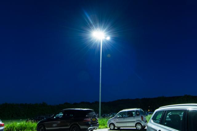 Verlichting bij parkeerplaats