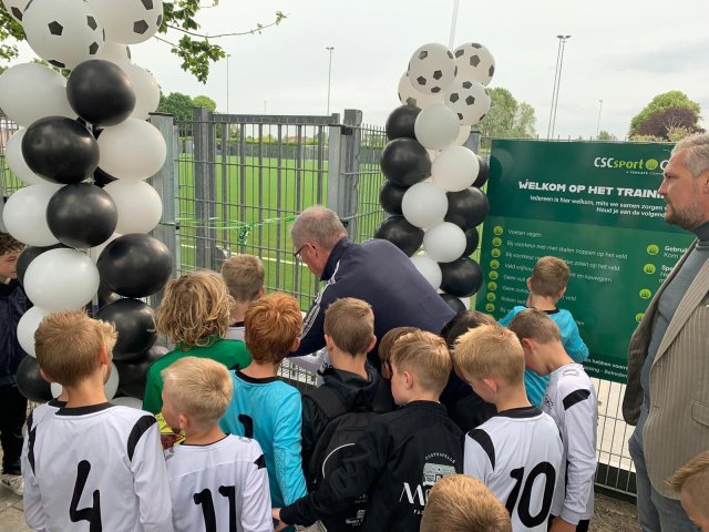 opening kunstgrasveld voetbalvereniging VCK