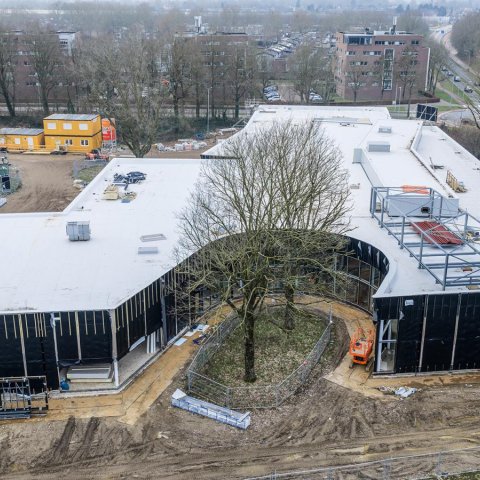 luchtfoto nieuwe zwembad