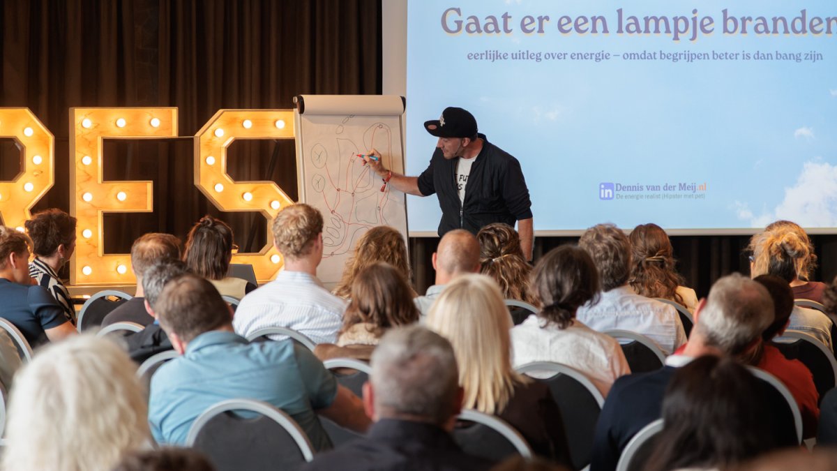 Theatershow Dennis van der Meij op zaterdag 7 november 2026