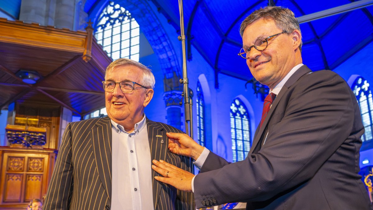 Gemeentelijke onderscheiding de heer de Boo van Uijen 4 juni 2026