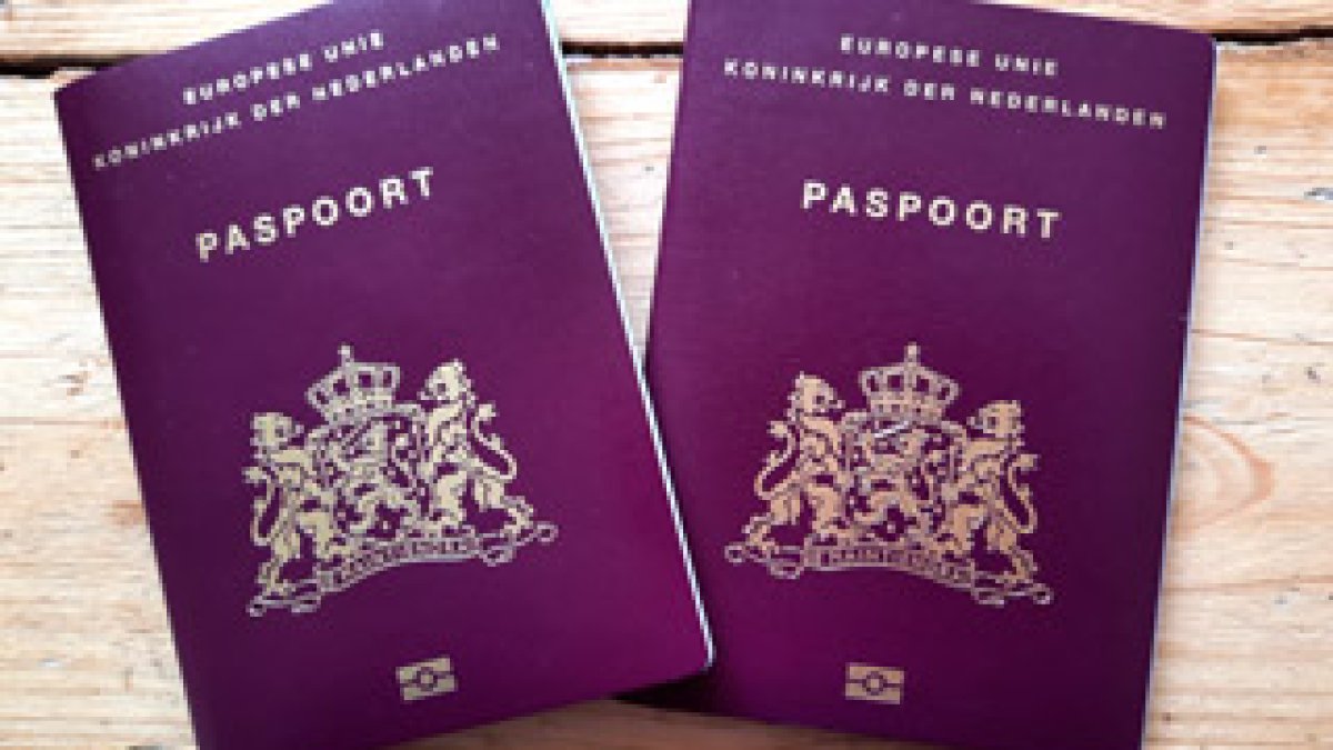 Een reisdocumentenpiek richting zomervakantie 2026