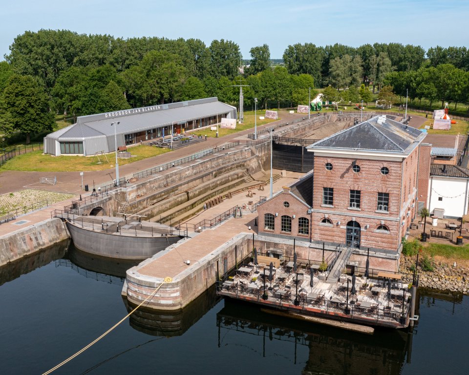 Droogdok Hellevoetsluis