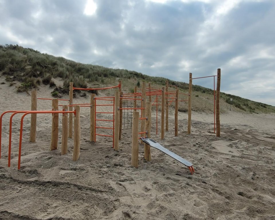 Calastenics park Rockanje 1e slag duinen