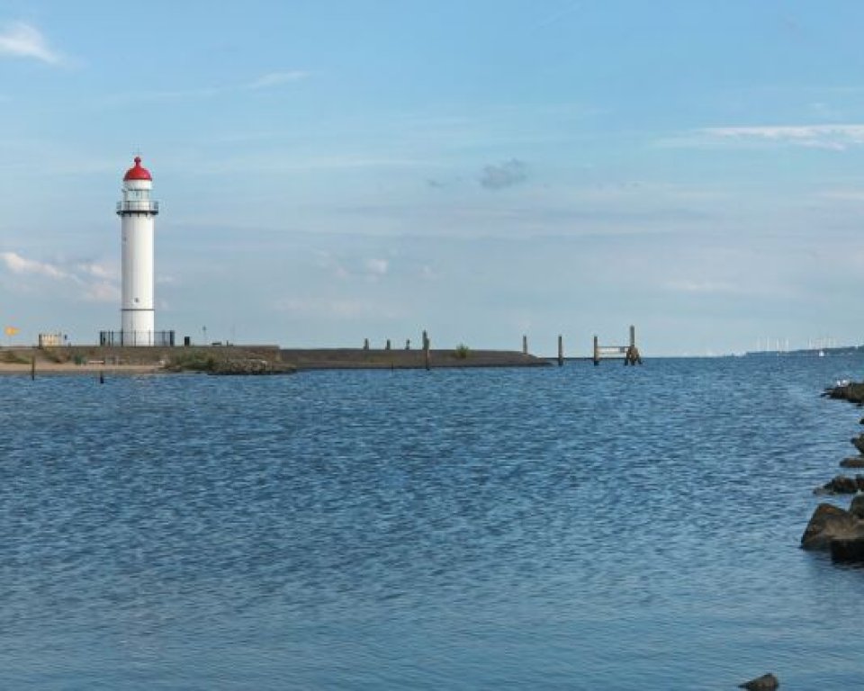 Hellevoetsluis Lighthouse