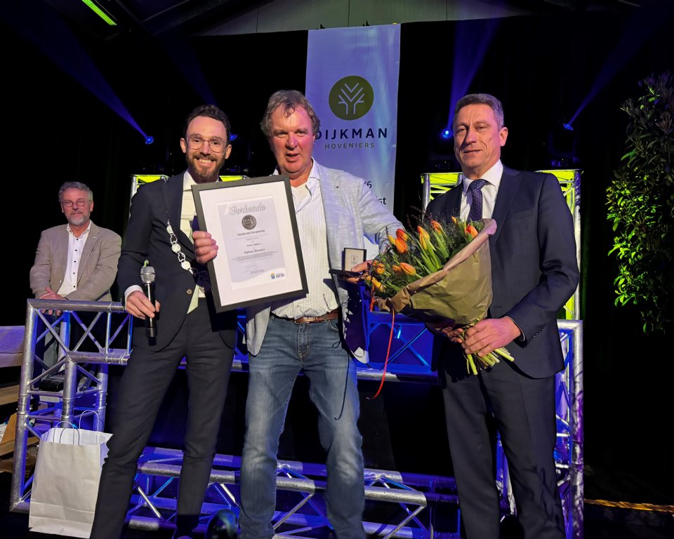 Foto: Voorne aan Zee penning voor Martin Dijkman