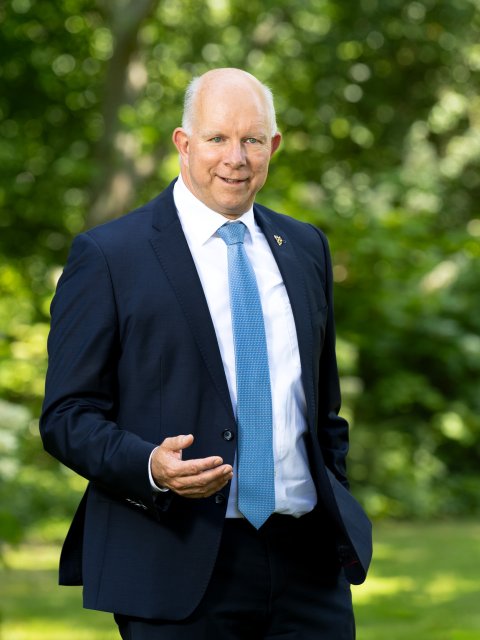 Councilman Pieter Varekamp in the park