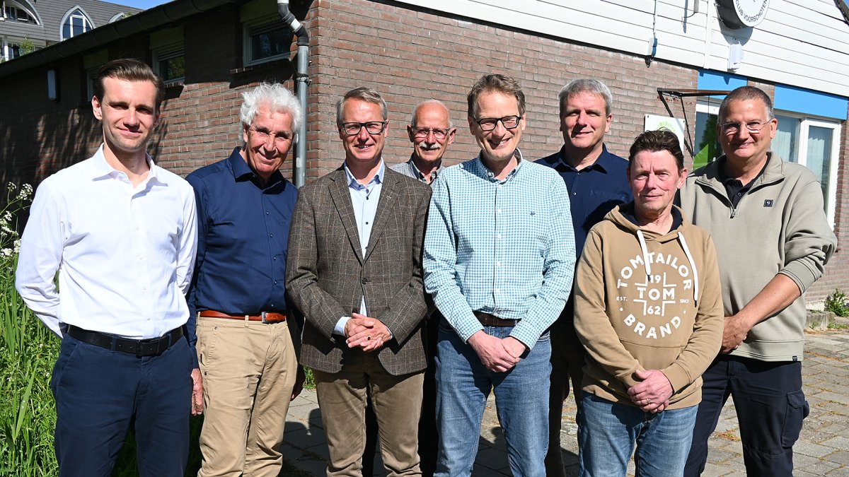 Huurovereenkomst tussen ijsclub en gemeente maakt weg vrij voor combibaan