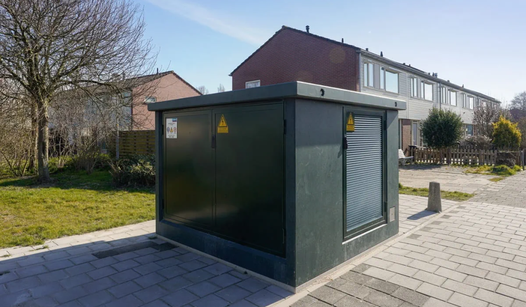 Dennengroen elektriciteitsstation