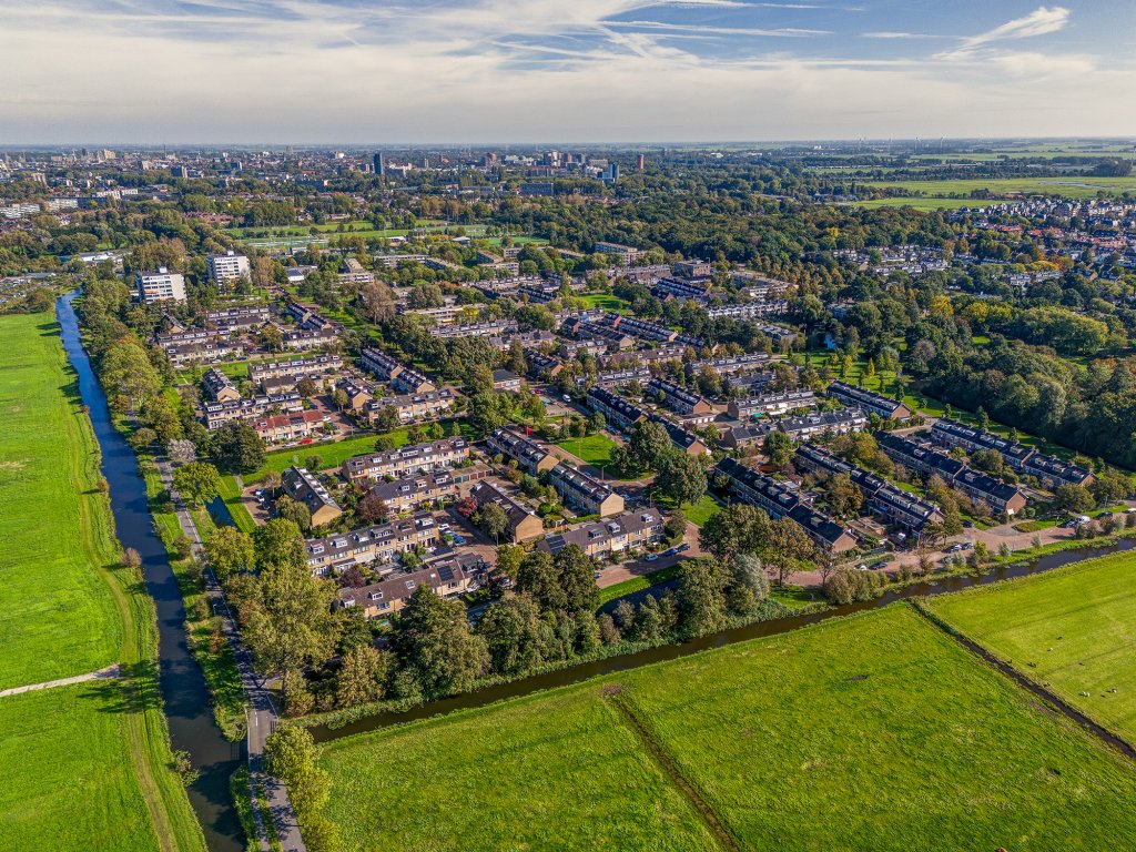 Luchtfoto van Adegeest