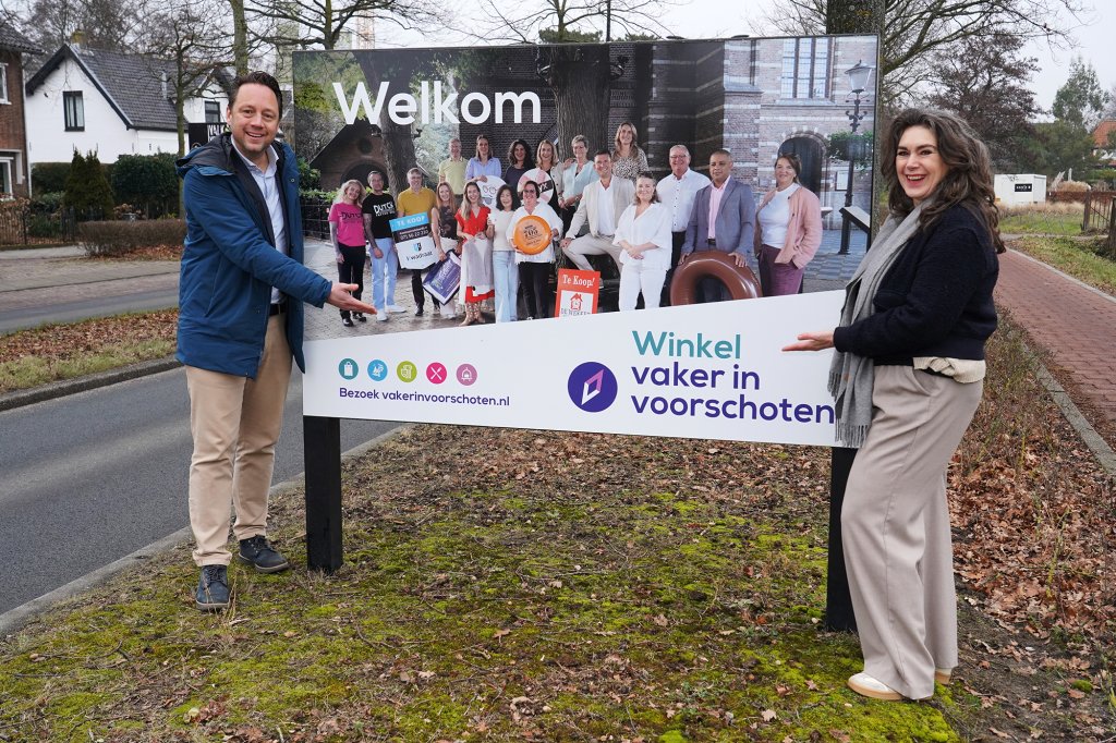 Wethouder Paul de Bruijn en voorzitter COV Daniëlle Gerits