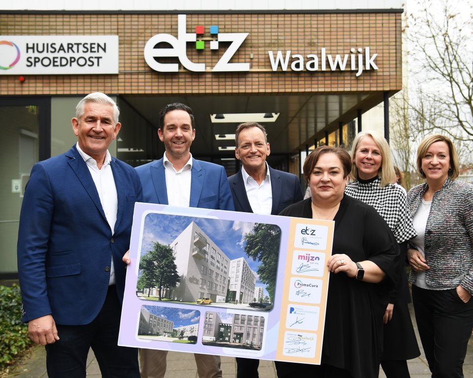 Wethouders Odabasi en De Jong op de foto met bestuurders van PPO, ETZ, Mijzo en PrimaCura