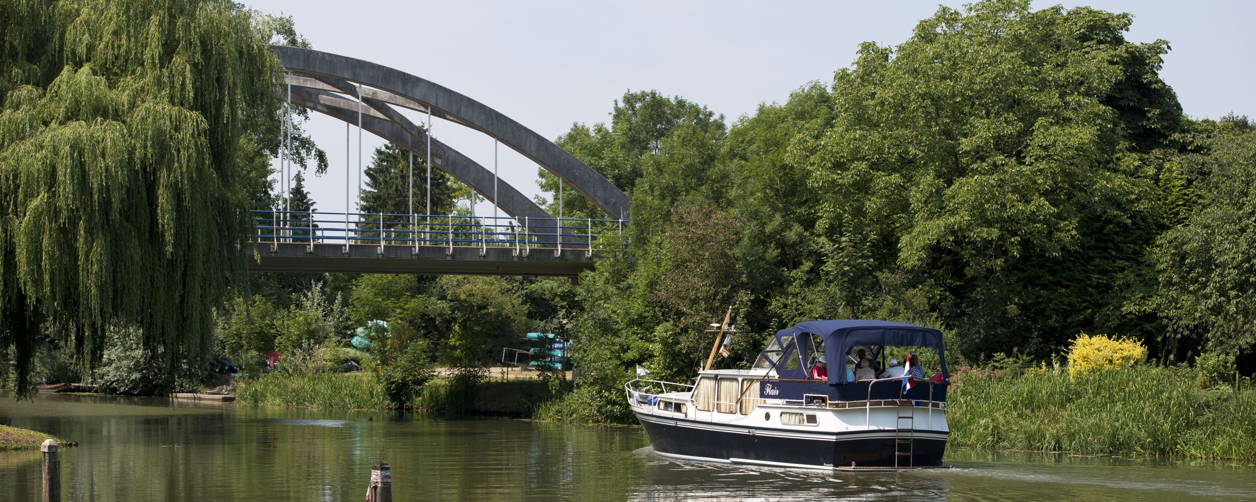 brug over een water