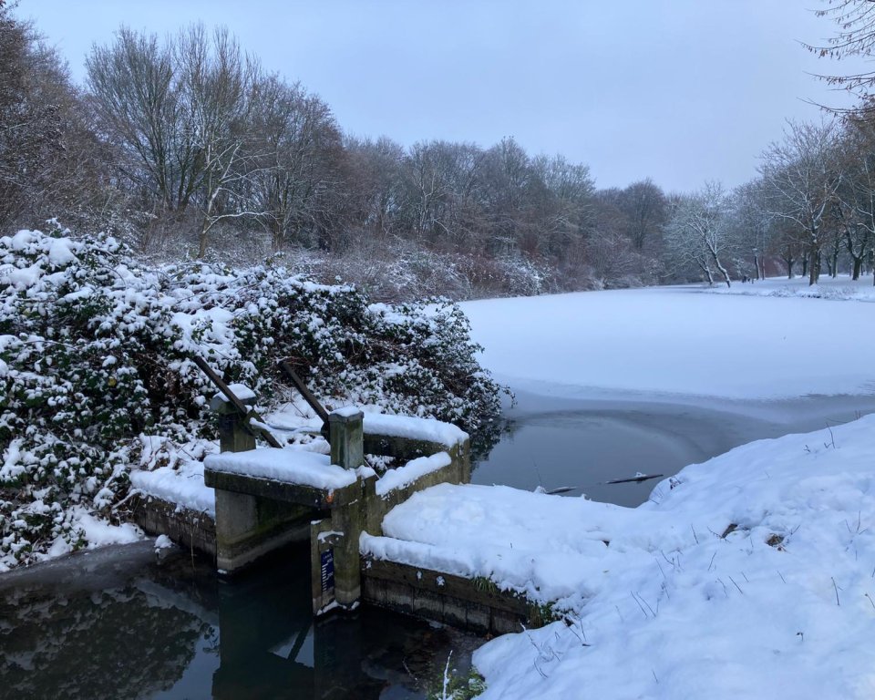 IJs en sneeuw in Tiel (Drumpt)