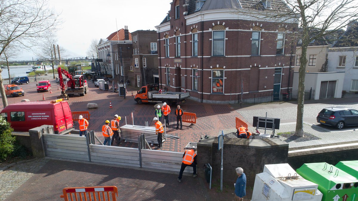 Oefenen met sluiten coupures in Zaltbommel op 30 juni