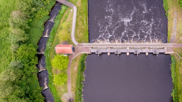 Foto - Stuw en vispassage Vechterweerd