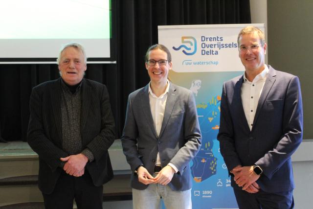 V.l.n.r.: Hans Pereboom (WDODelta), Hans Kuipers (Provincie Drenthe) en Klaas de Vries (Gemeente Meppel)