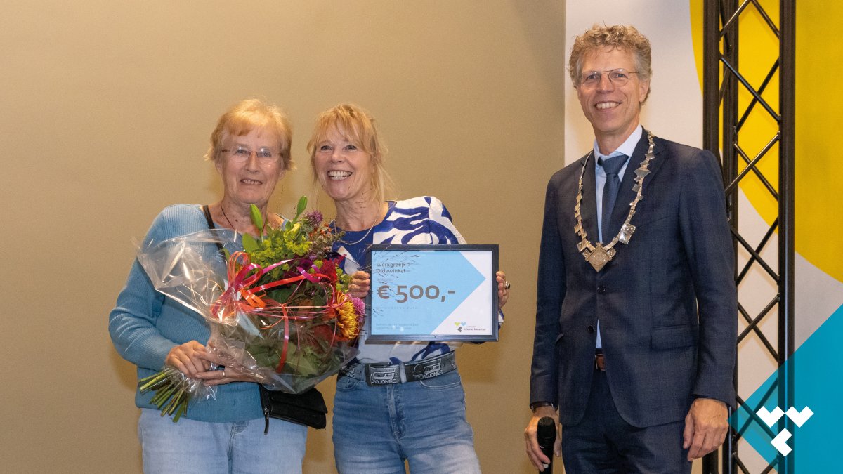 Oldewinkel Oldehove, Ina Manakane Vegelin van Let’s Move en CMV Juliana Aduard winnaars Leefbaarheid