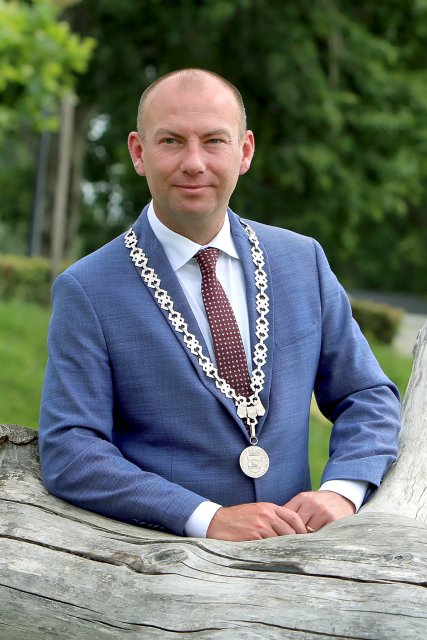 Burgemeester Vincent van Neerbos