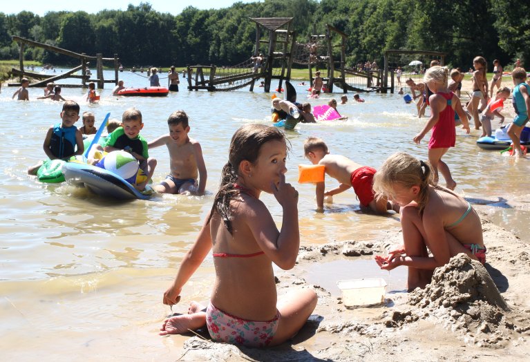 Kinderen bij Spokeplas