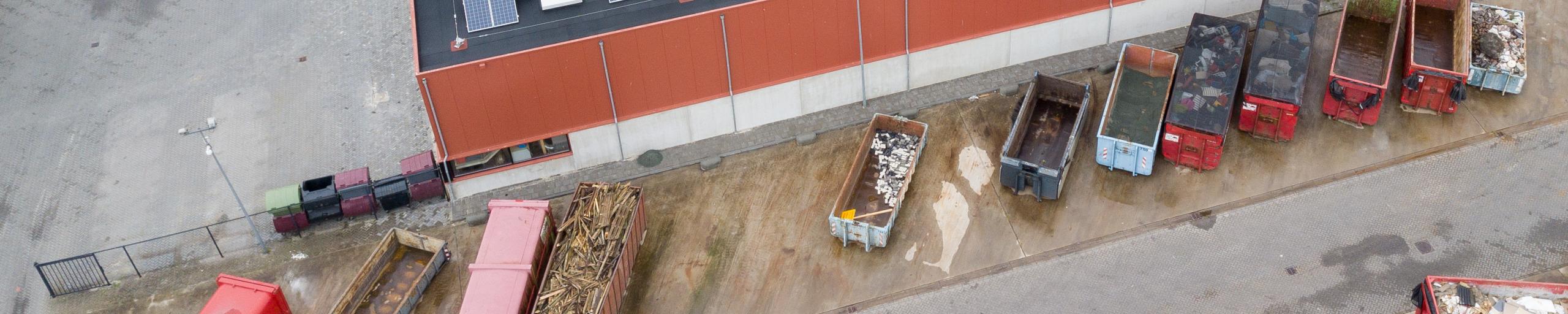 Luchtfoto van het afvalbrengstation