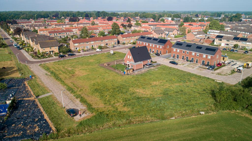 Dronefoto Renbaanschool Noordwolde
