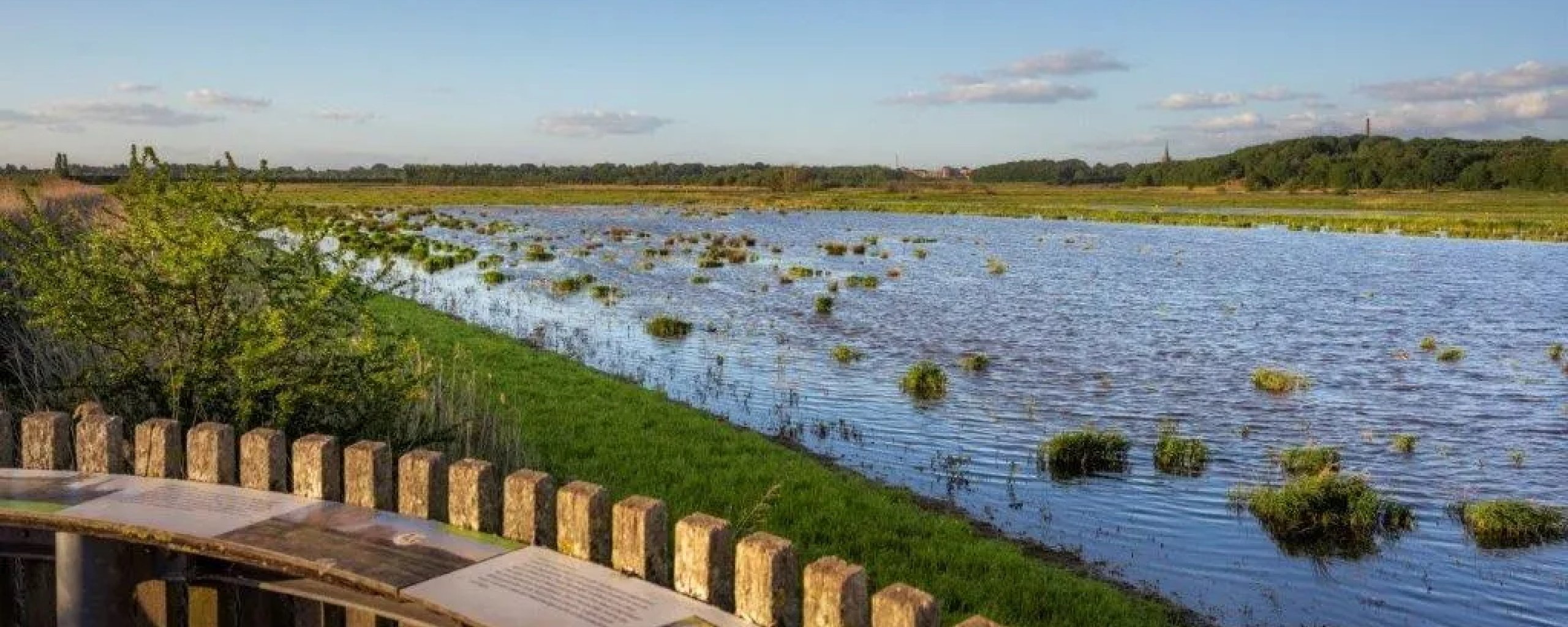 De Noordpolder bij Ossendrecht met zicht op de Brabantse Wal