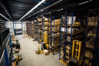 Logistiek centrum op de vliegbasis