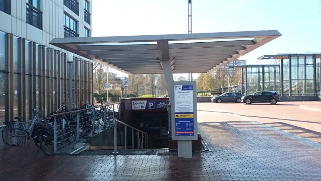 Bewaakte fietsenstalling Centrum-West